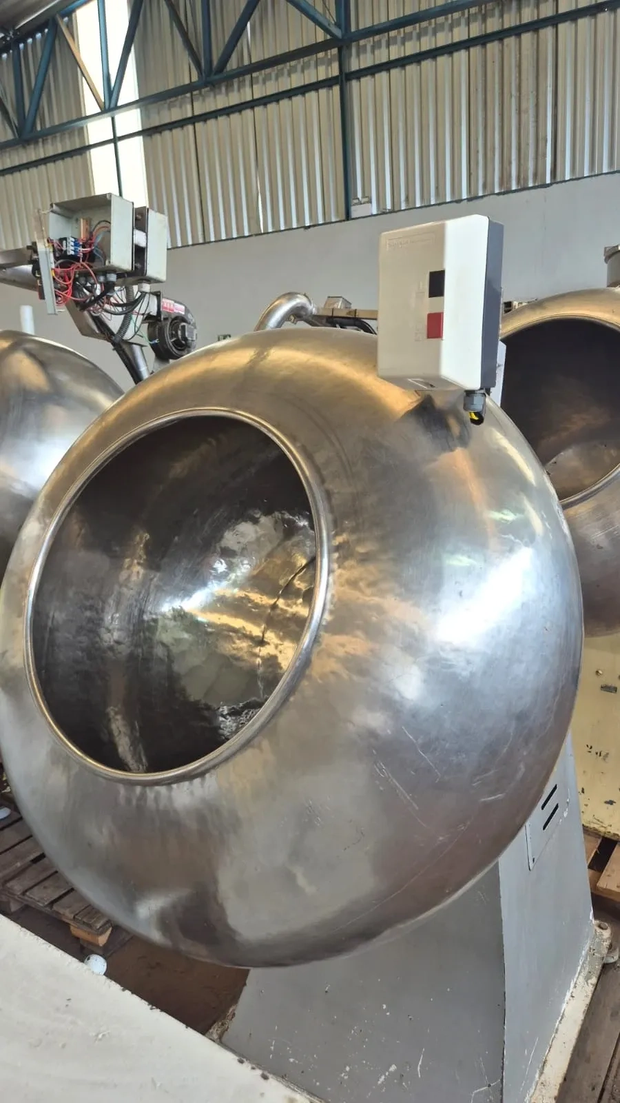 drageadeira-incapi-cap-aprox-250-litros-1