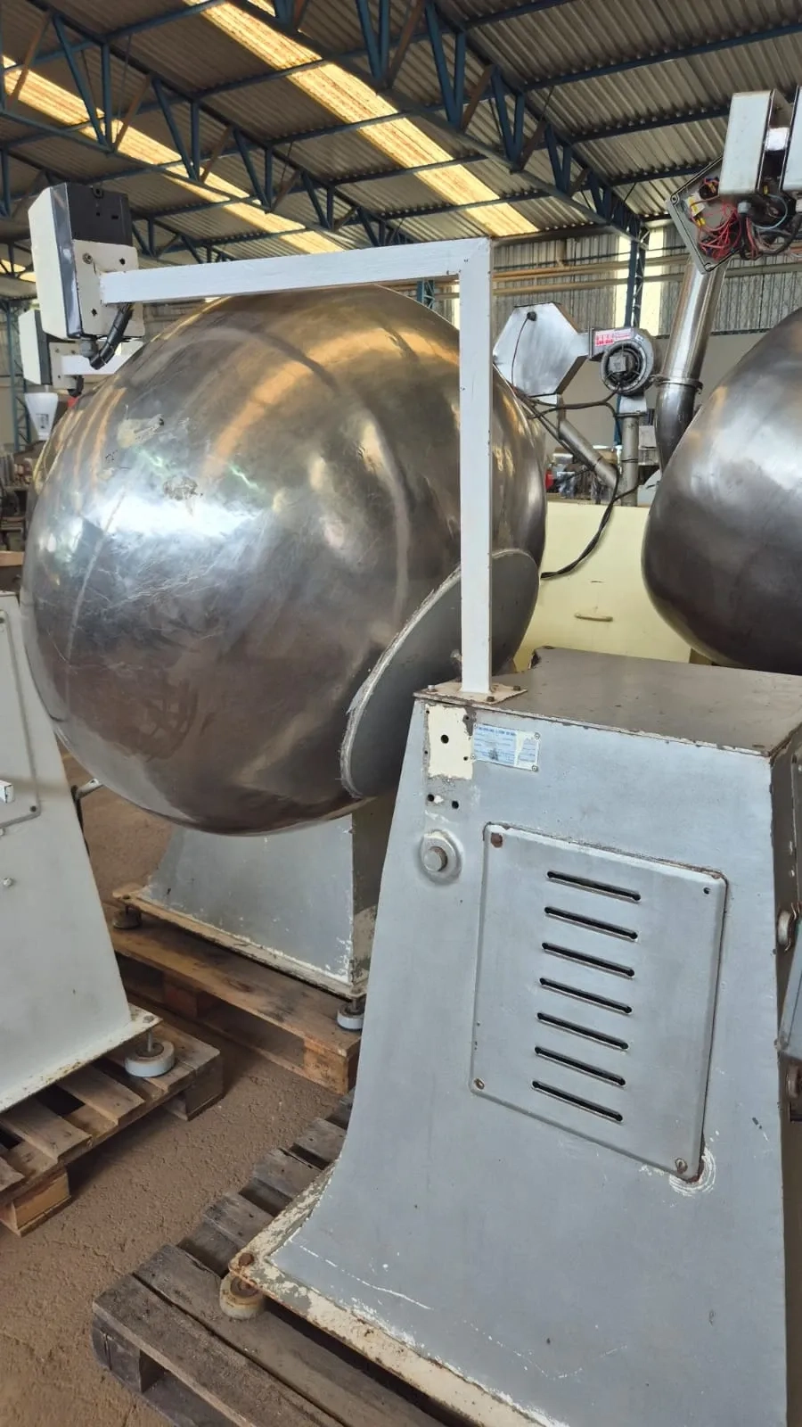 drageadeira-incapi-cap-aprox-250-litros-1