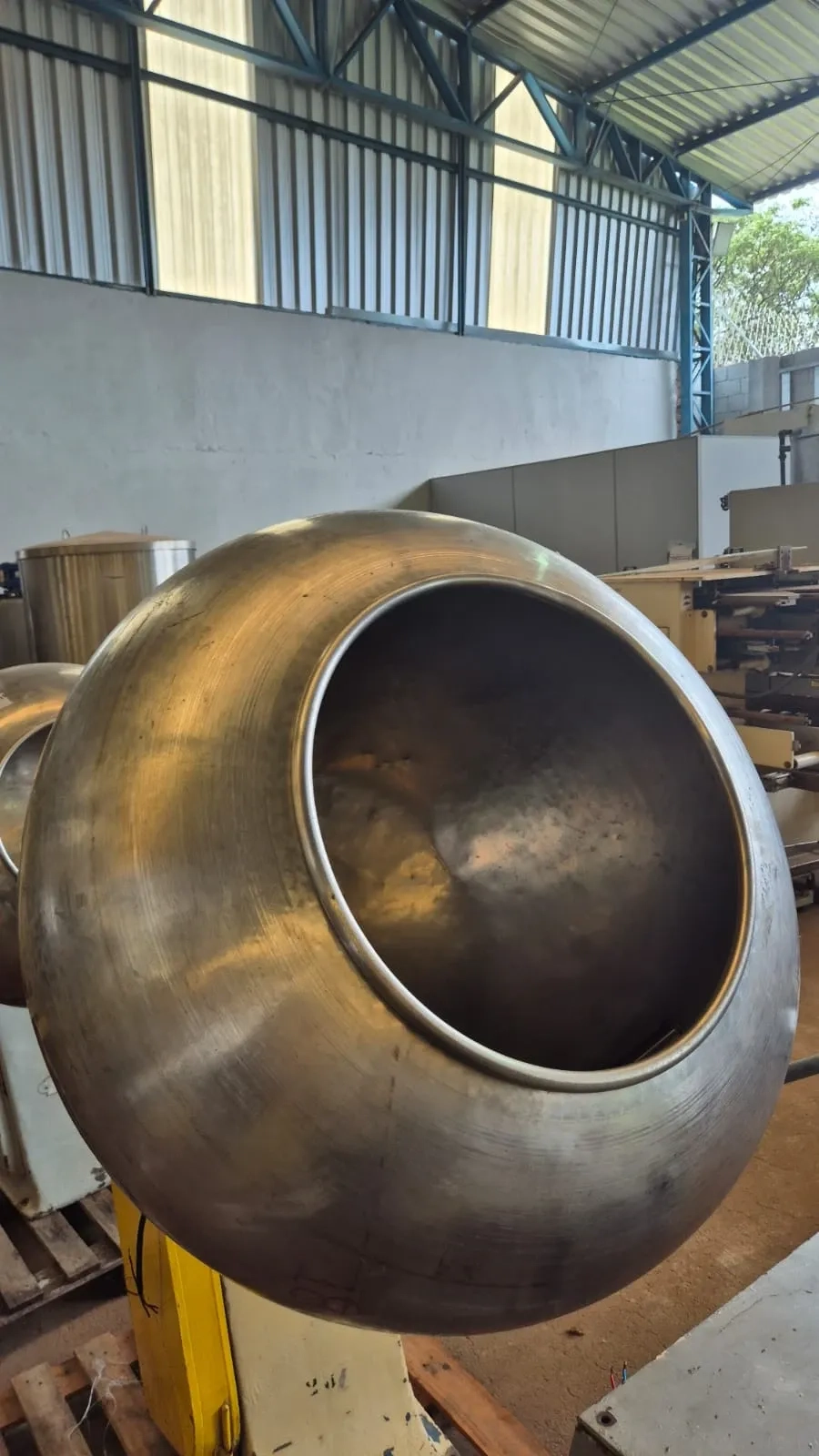 drageadeira-formato-tipo-pera-350-litros