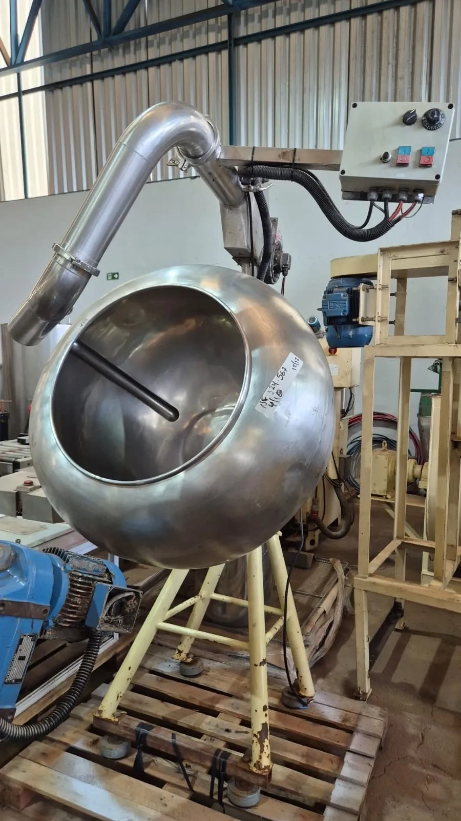 drageadeira-com-aletas-internas-e-insuflador-de-ar-quente