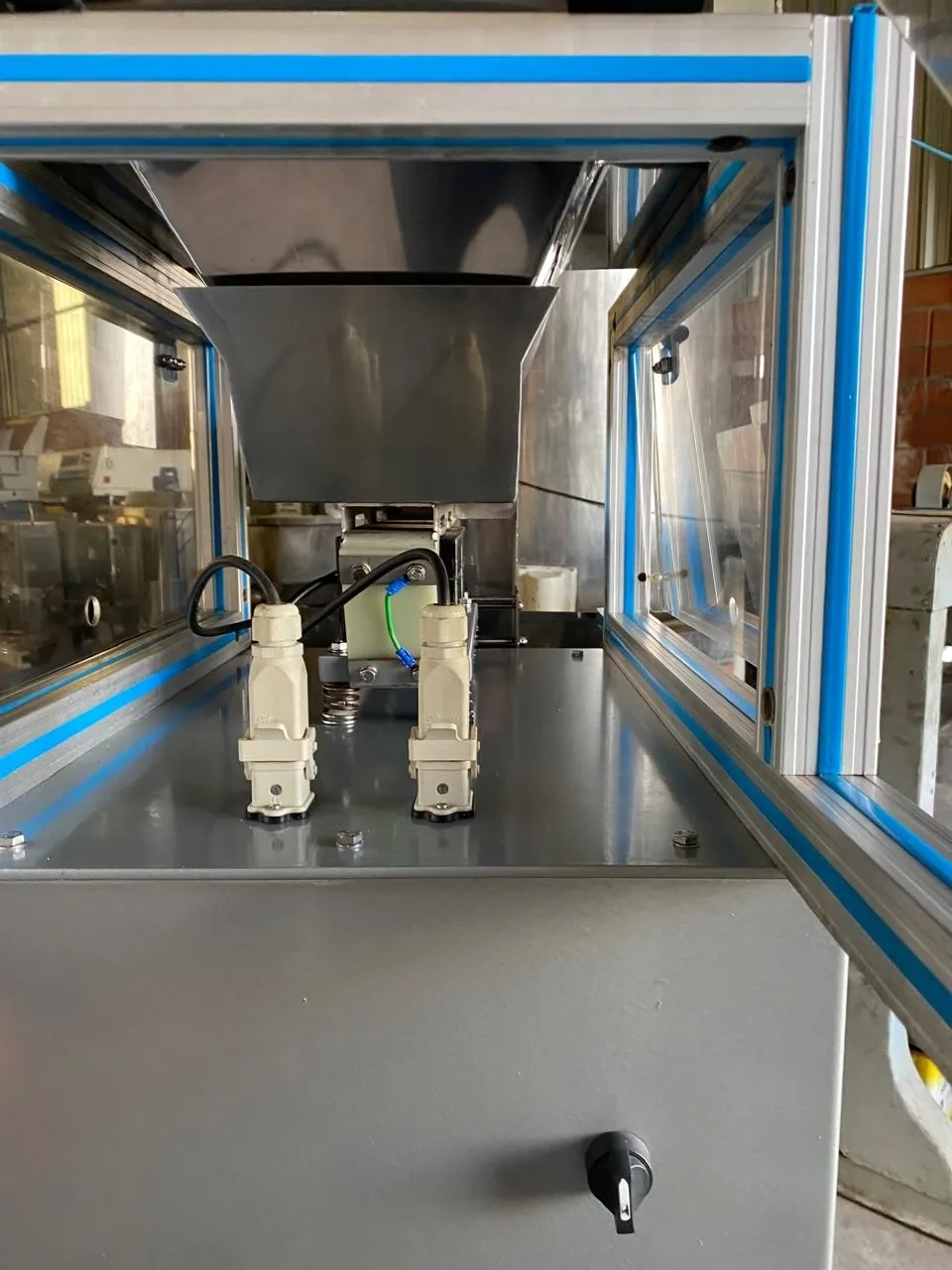 balanca-dosadora-envasadora-em-aco-inox-marca-golpack