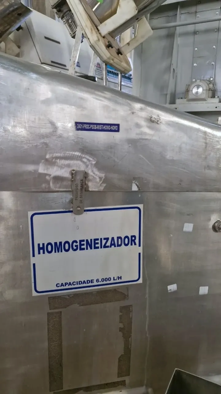 homogeneizador-alta-pressao-capacidade-6000-litros-gaulin