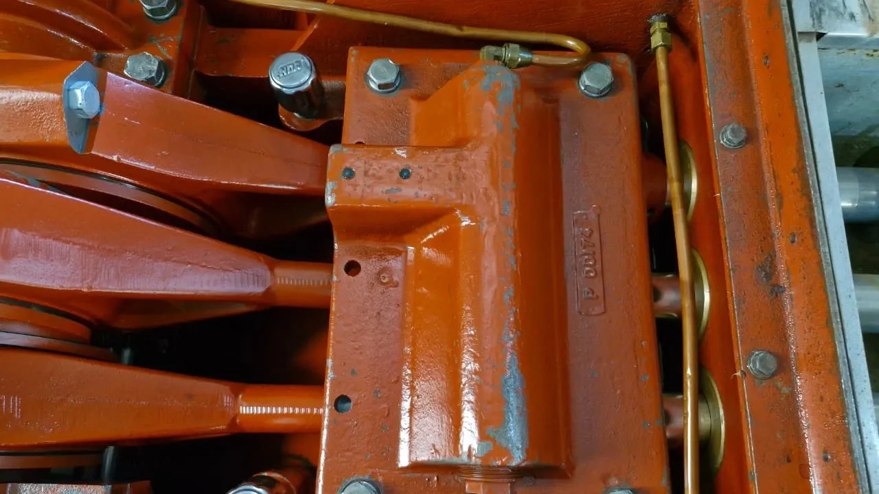 homogeneizador-alta-pressao-capacidade-6000-litros-gaulin