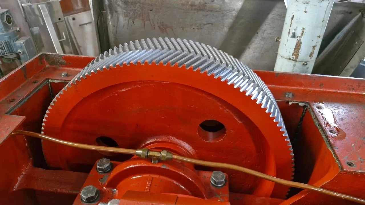 homogeneizador-alta-pressao-capacidade-6000-litros-gaulin