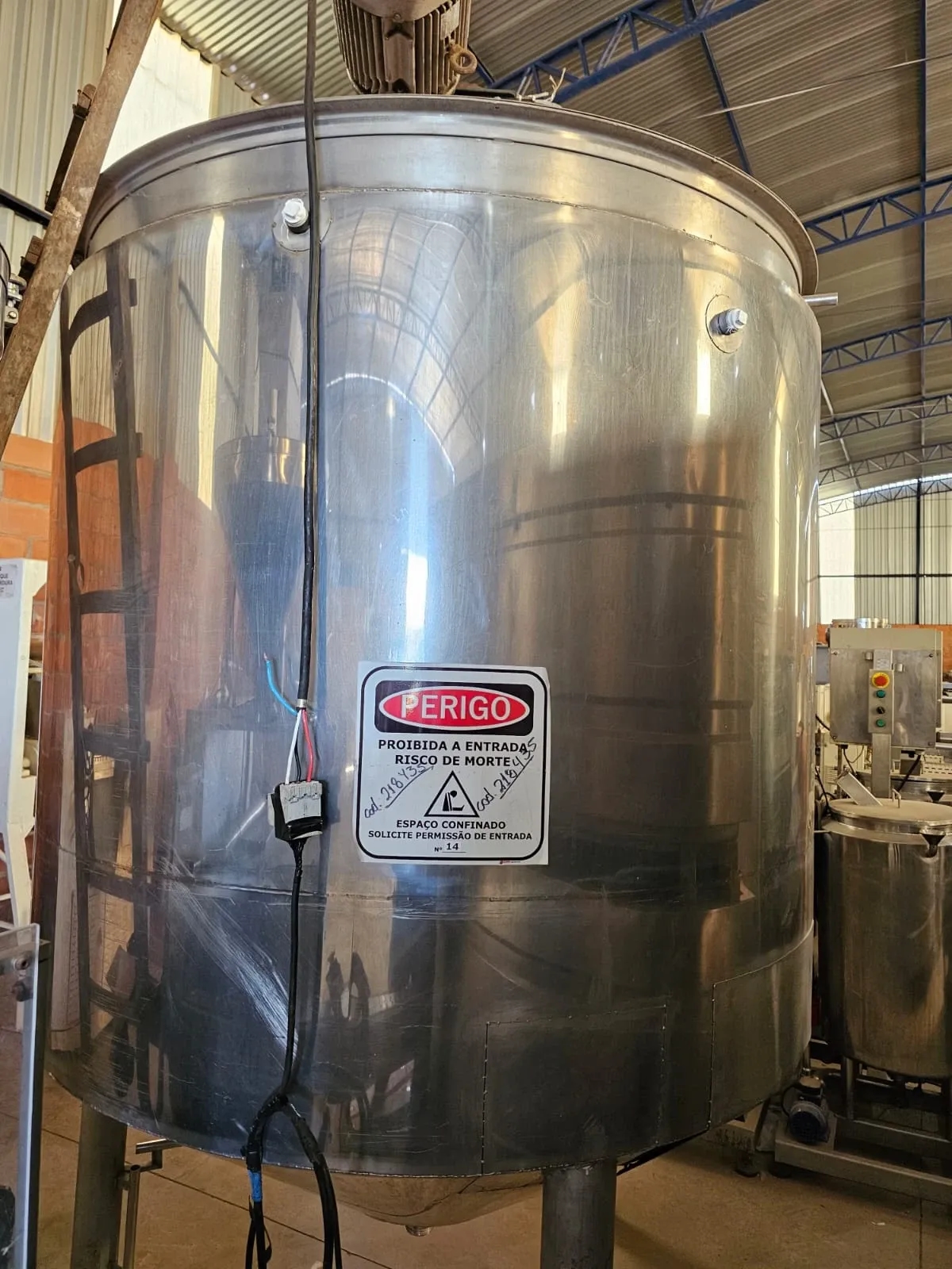 tanque-encamisado-reator-em-aco-inox-4000-litros