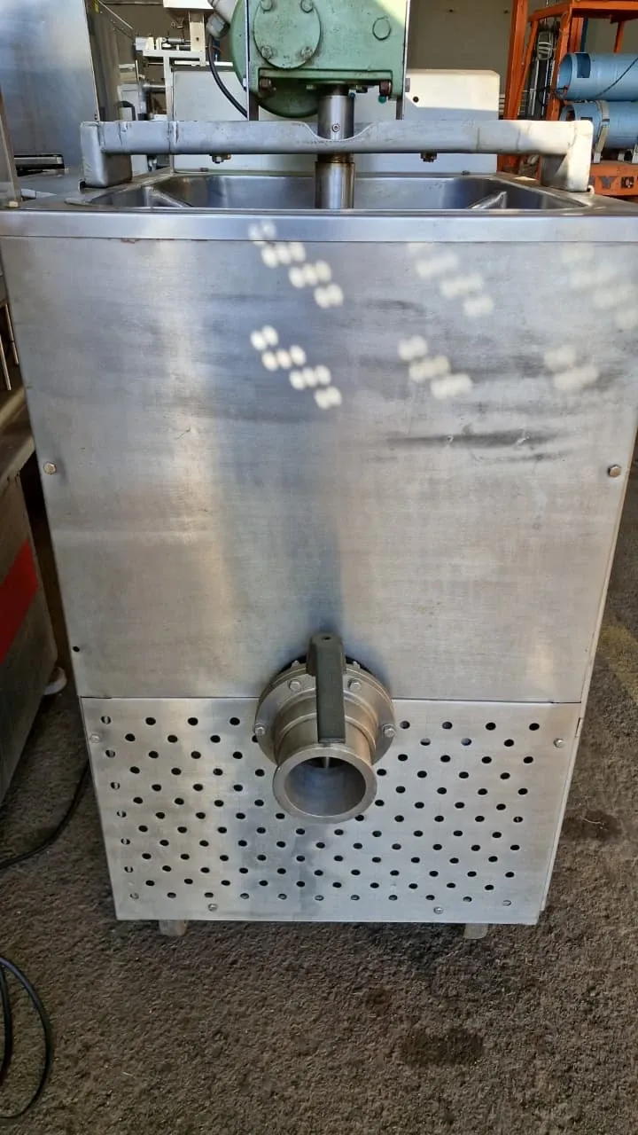 tacho-misturador-em-aco-inox-capacidade-130-litros-com-sistema-de-refrigeracao