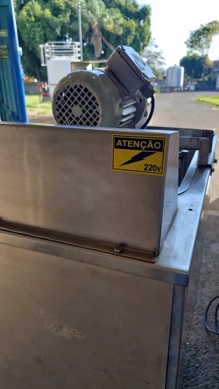 tacho-misturador-em-aco-inox-capacidade-130-litros-com-sistema-de-refrigeracao