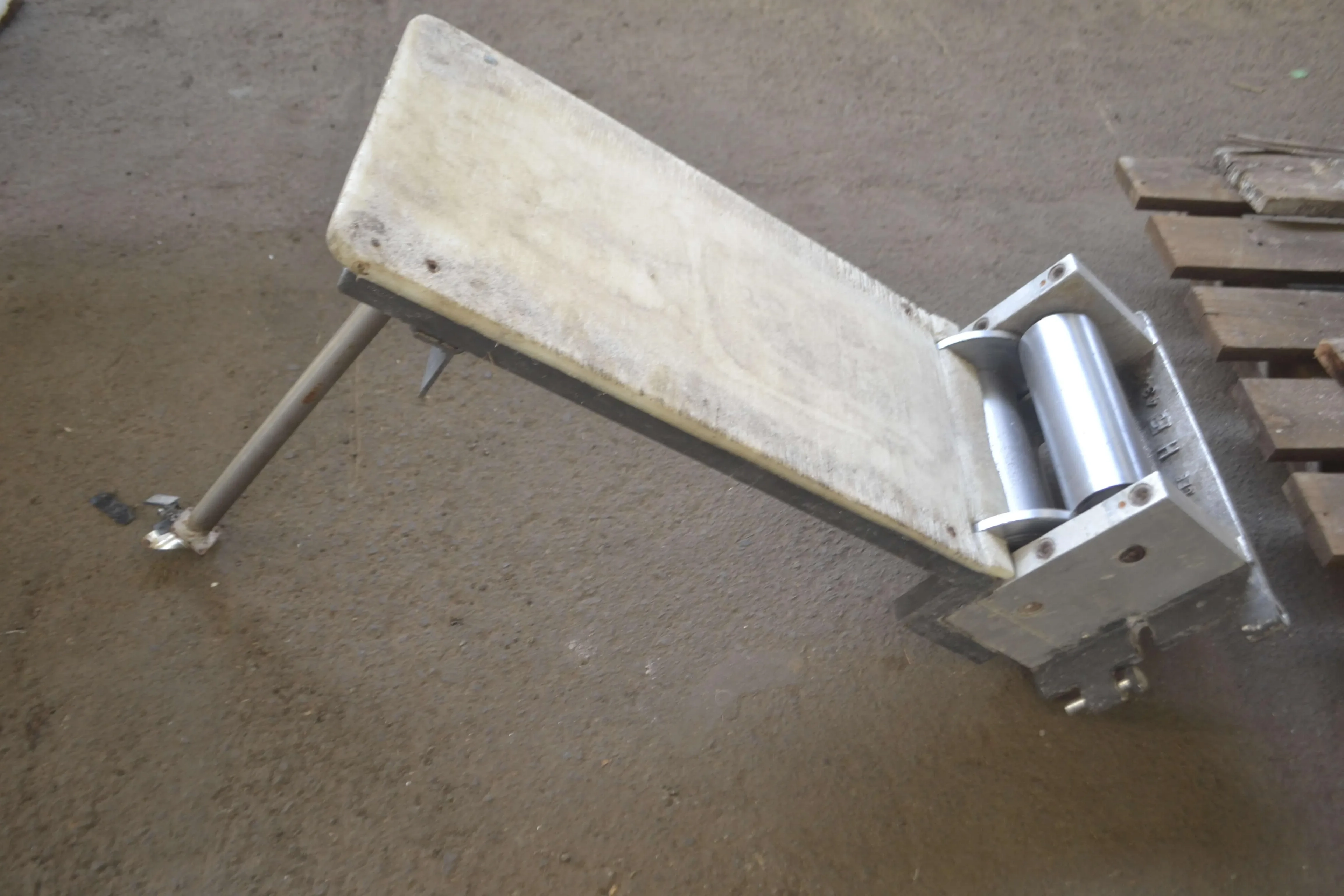 prensa-compactadeira-capacidade-100-kg-marca-indiana-1706