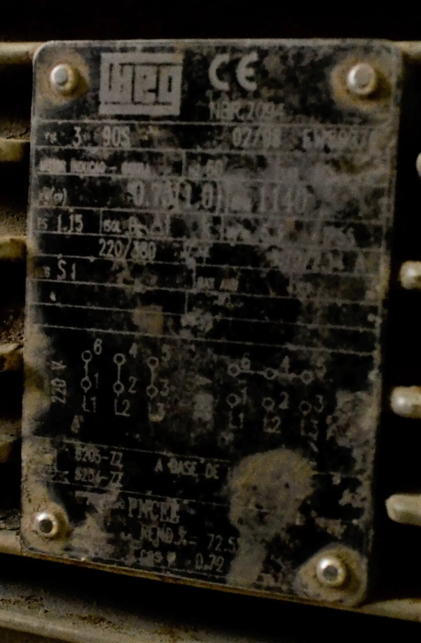 tanque-reservatorio-encamisado-em-aco-inox-capacidade-900-litros