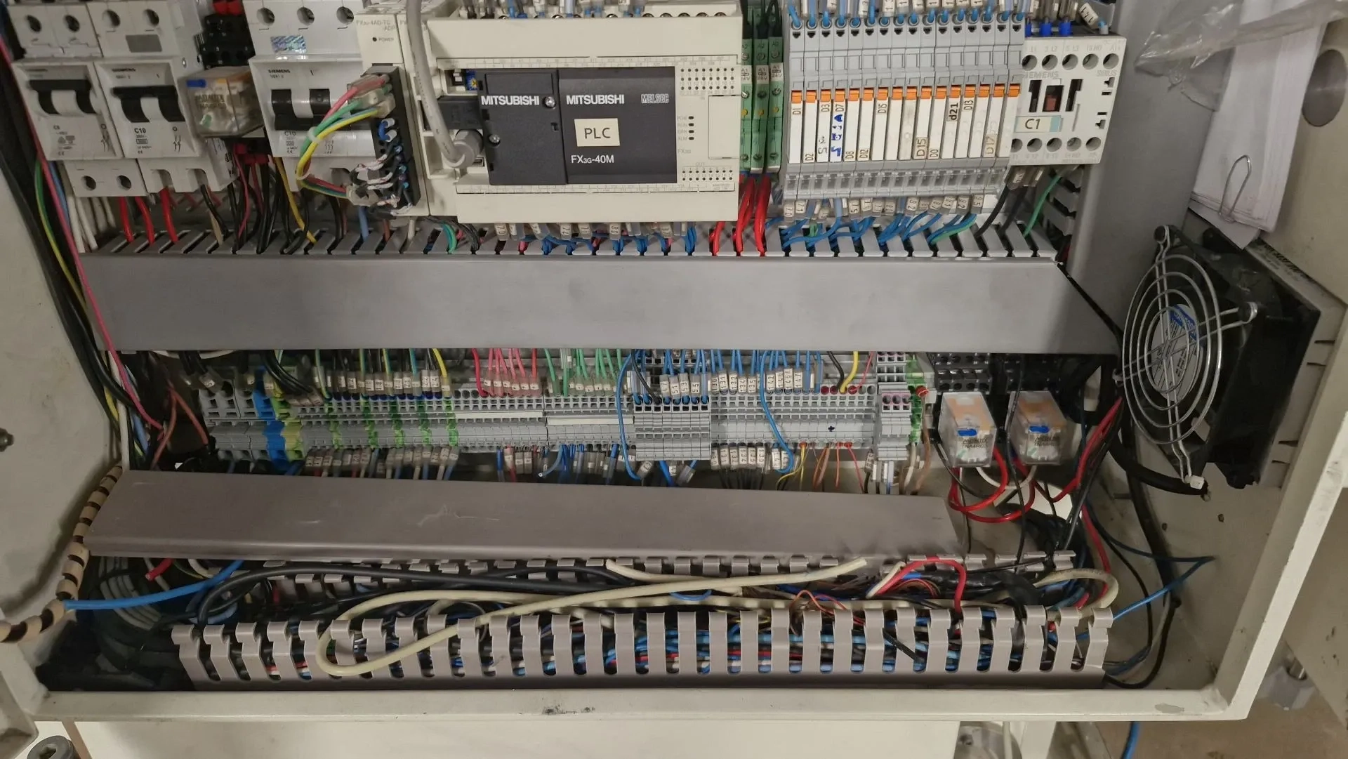 termoformadora-embaladora-blister-selovac-mod-220-plus