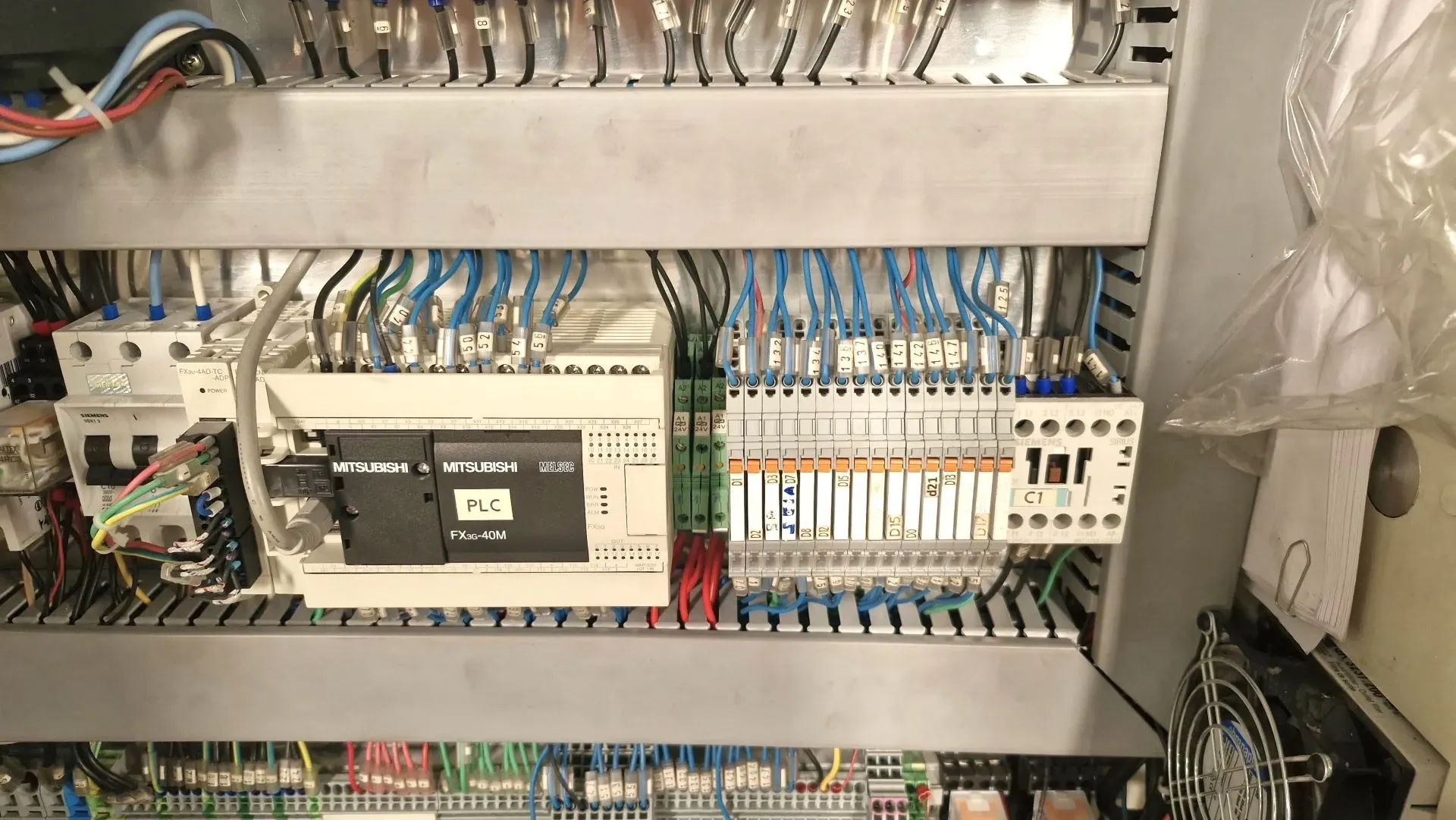 termoformadora-embaladora-blister-selovac-mod-220-plus