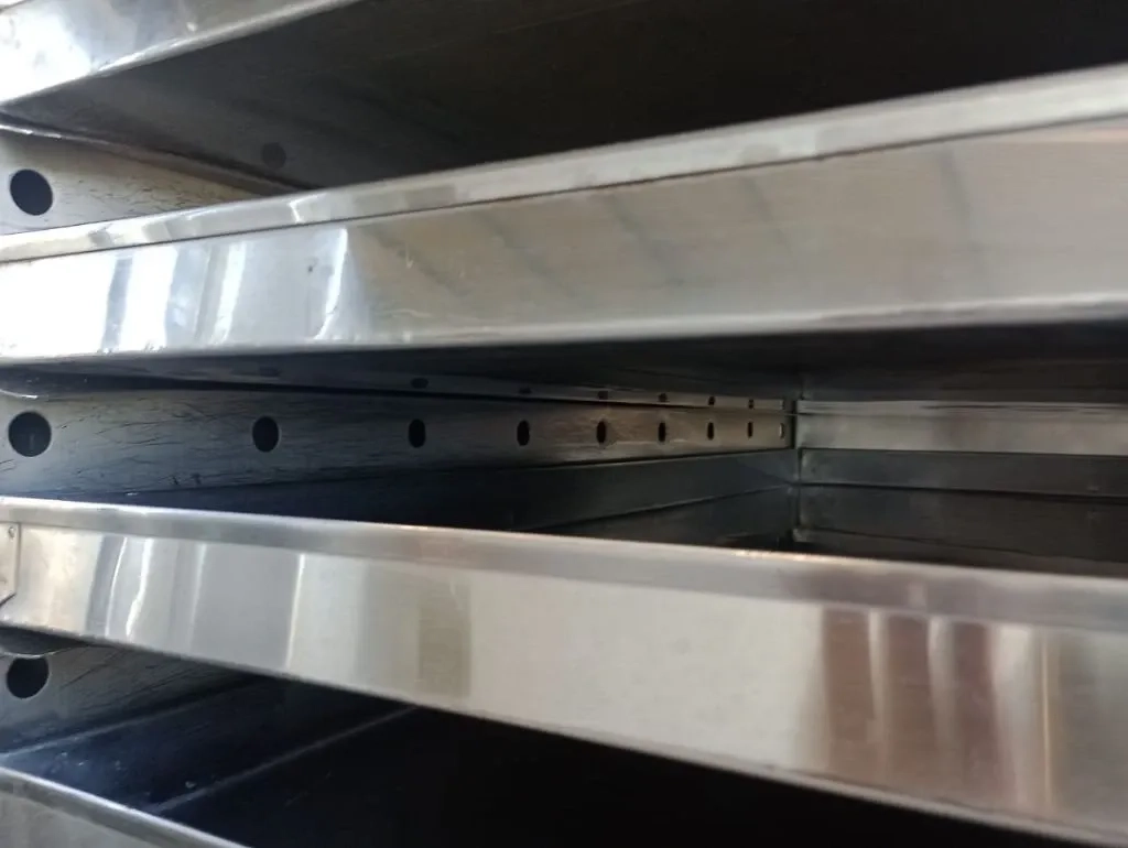 estufa-para-secagem-de-pos-e-granulados-marca-lawes