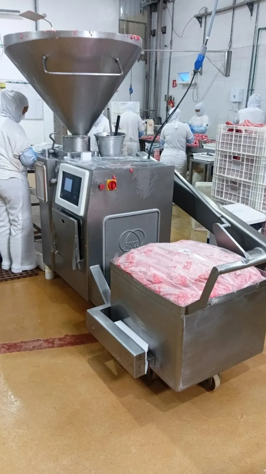 Embutideira com Retorcedor de Linguiças Risco Rs 114