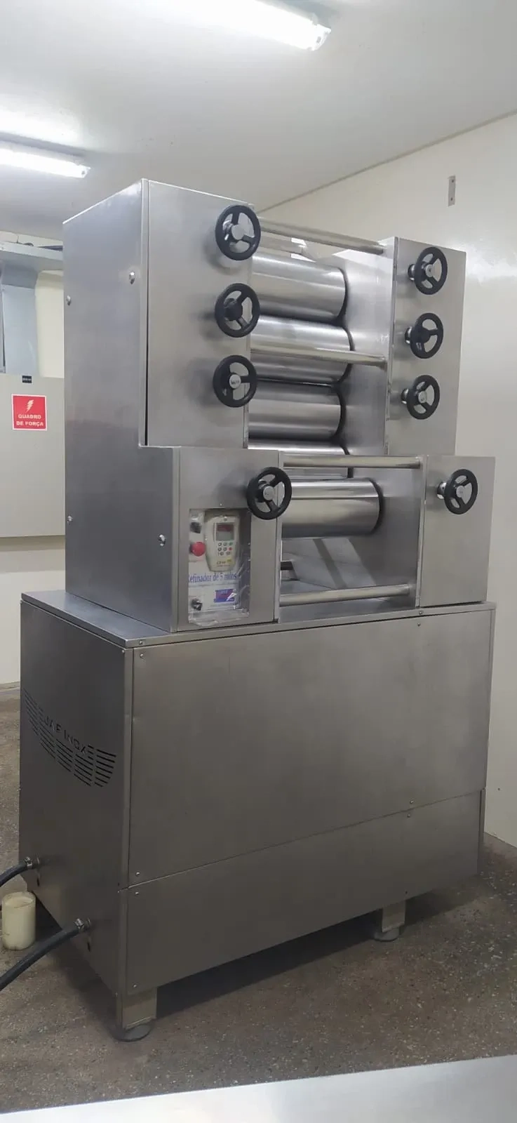 conjunto-composto-moinho-de-facas-moinho-ador5-rolos--homogra-encamanqidade-90-kdfds