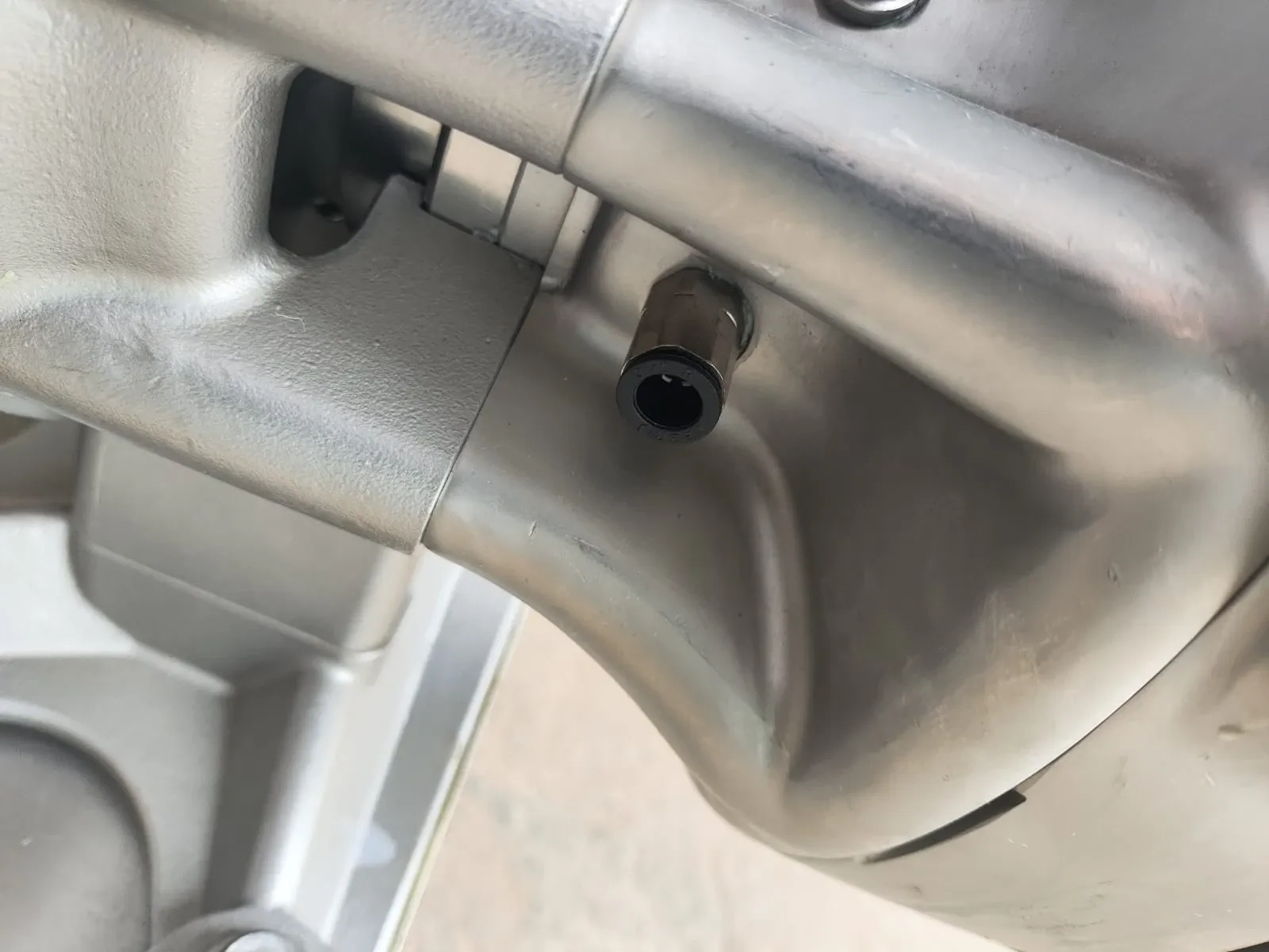 bomba-senoidal-positiva-em-aco-inox-316-marca-masosine-watson-marlow