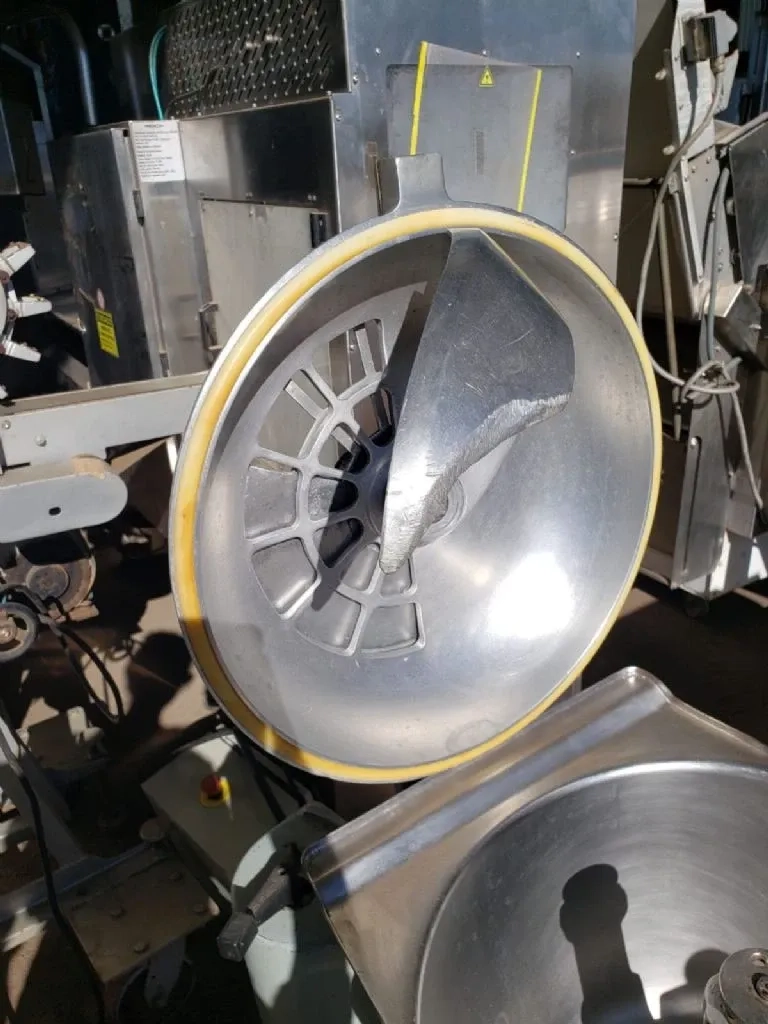 processador-de-alimentos-em-aco-inox-geiger-capacidade-40-litros