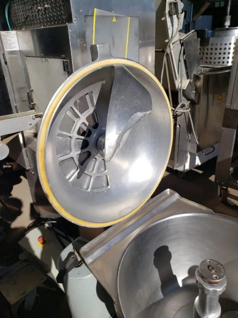 processador-de-alimentos-em-aco-inox-geiger-capacidade-40-litros