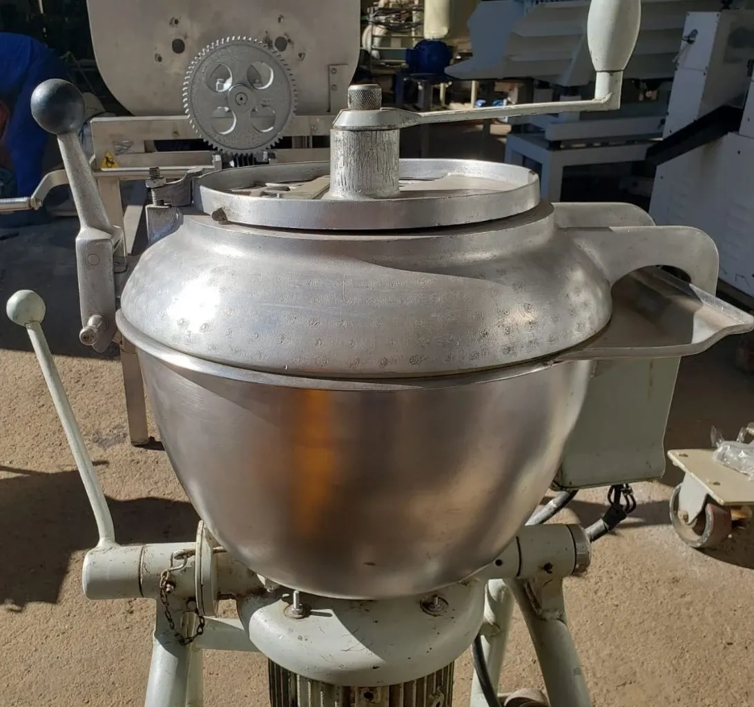 processador-de-alimentos-em-aco-inox-geiger-capacidade-40-litros