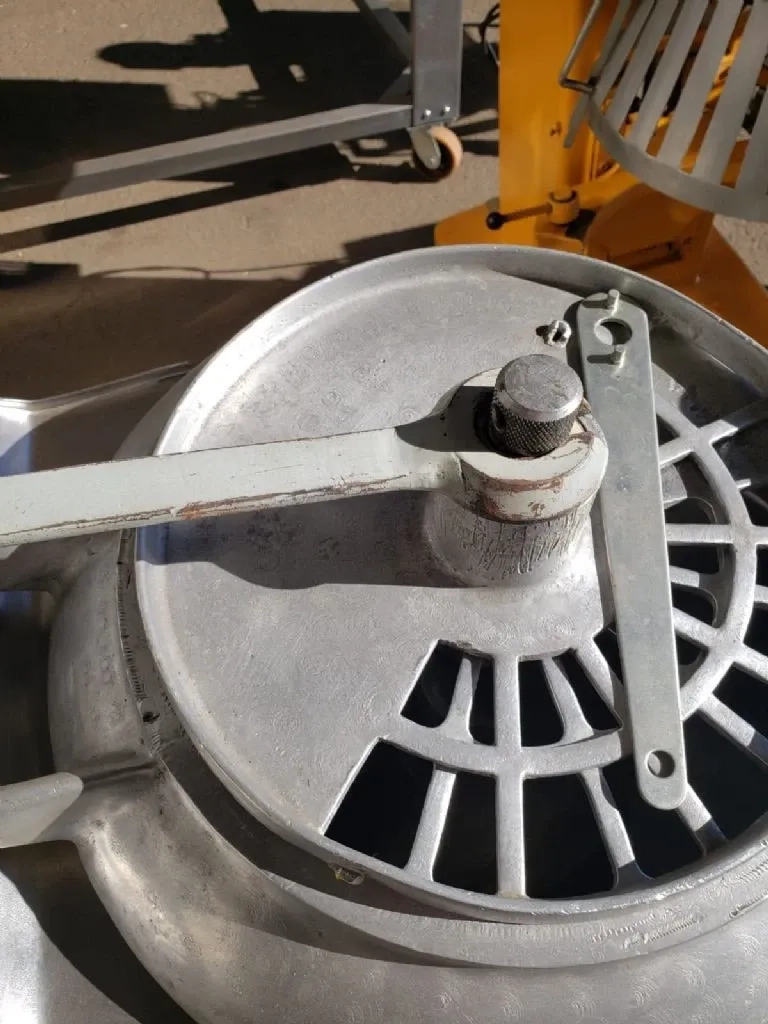 processador-de-alimentos-em-aco-inox-geiger-capacidade-40-litros