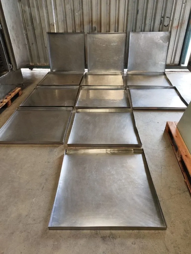 estufa-para-secagem-de-pos-e-granulados-marca-lawes