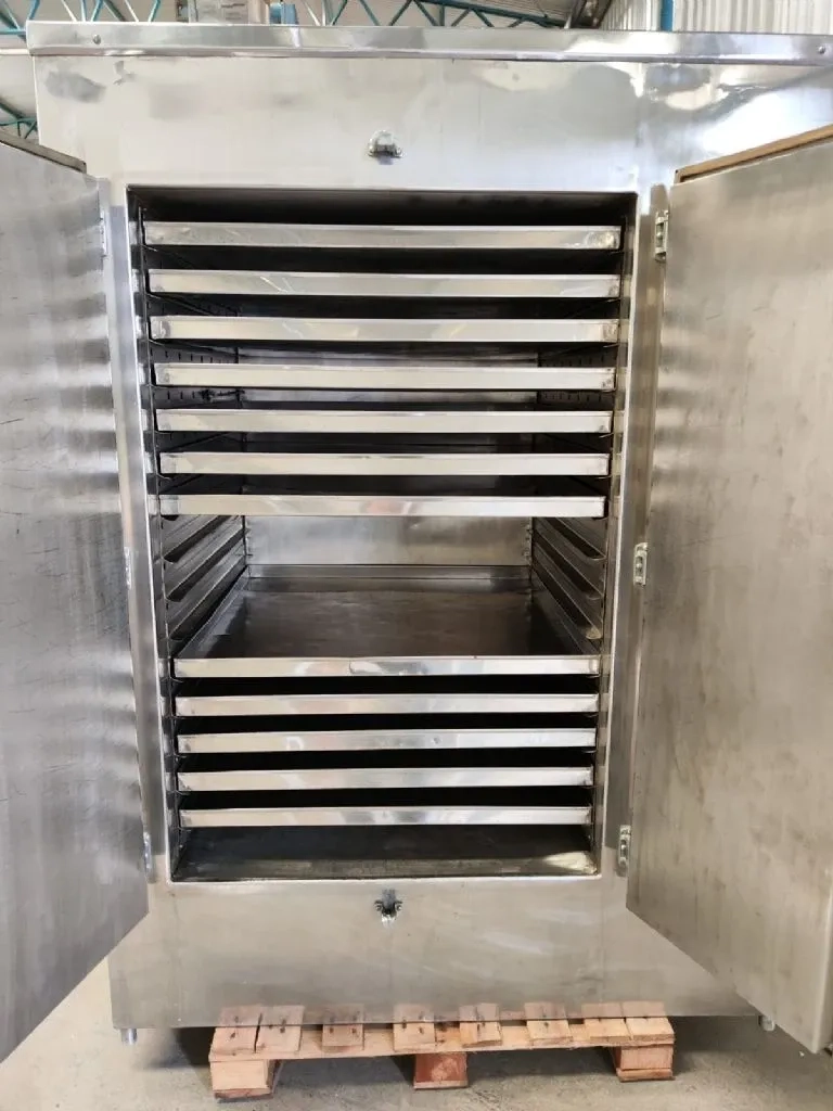 estufa-para-secagem-de-pos-e-granulados-marca-lawes