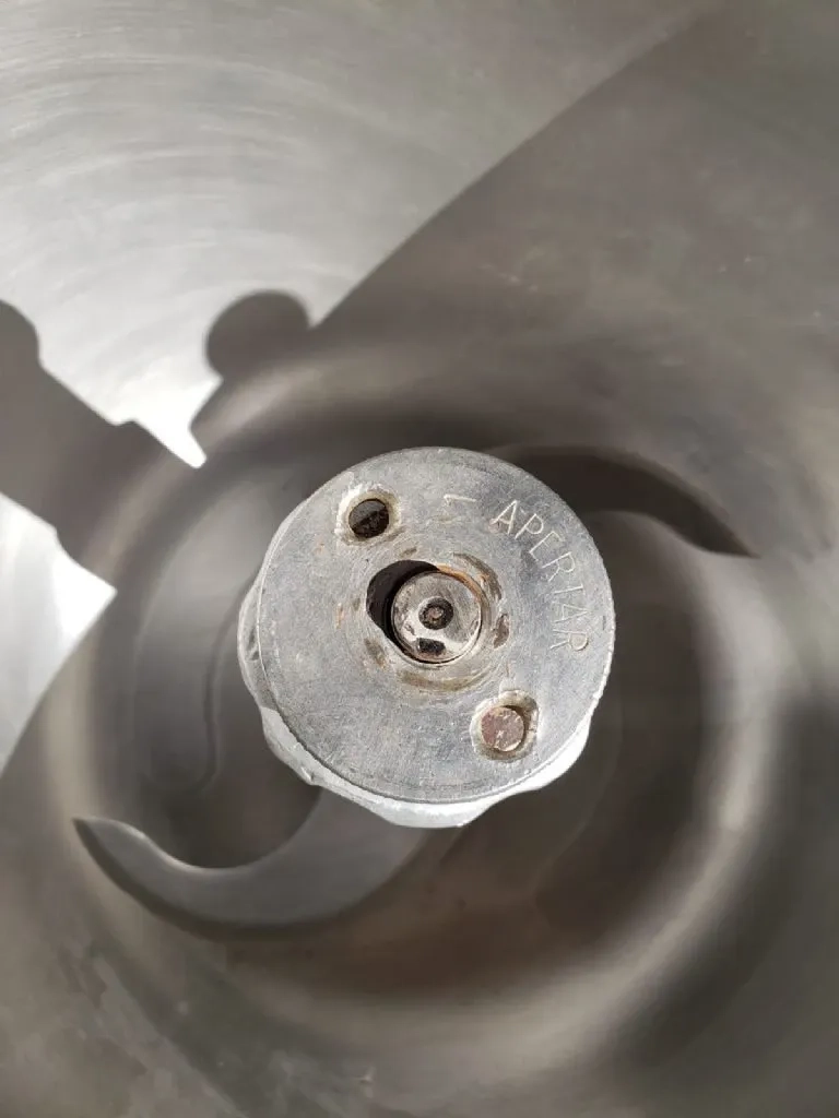 processador-de-alimentos-em-aco-inox-geiger-capacidade-40-litros