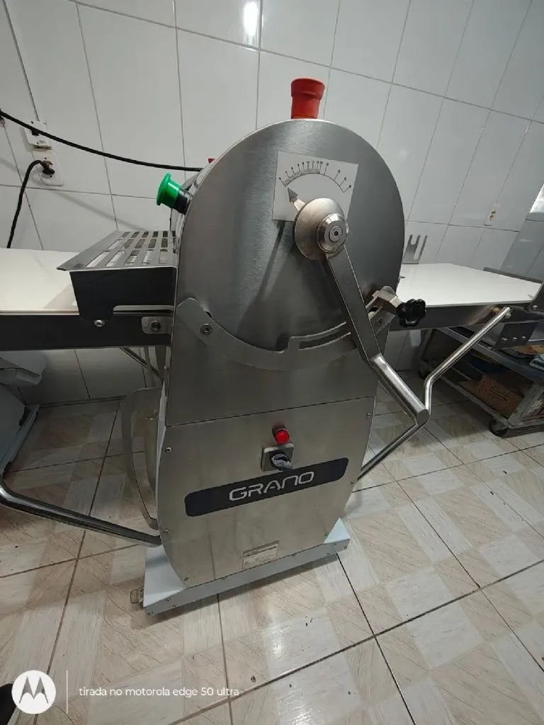 cilindro-laminador-laminadora-grano-12-kg-de-massas-folhadas-pasteis-risoles