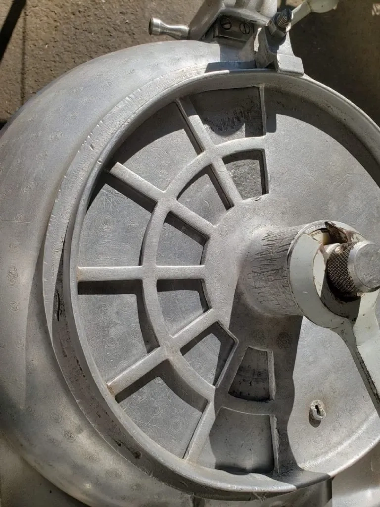 processador-de-alimentos-em-aco-inox-geiger-capacidade-40-litros