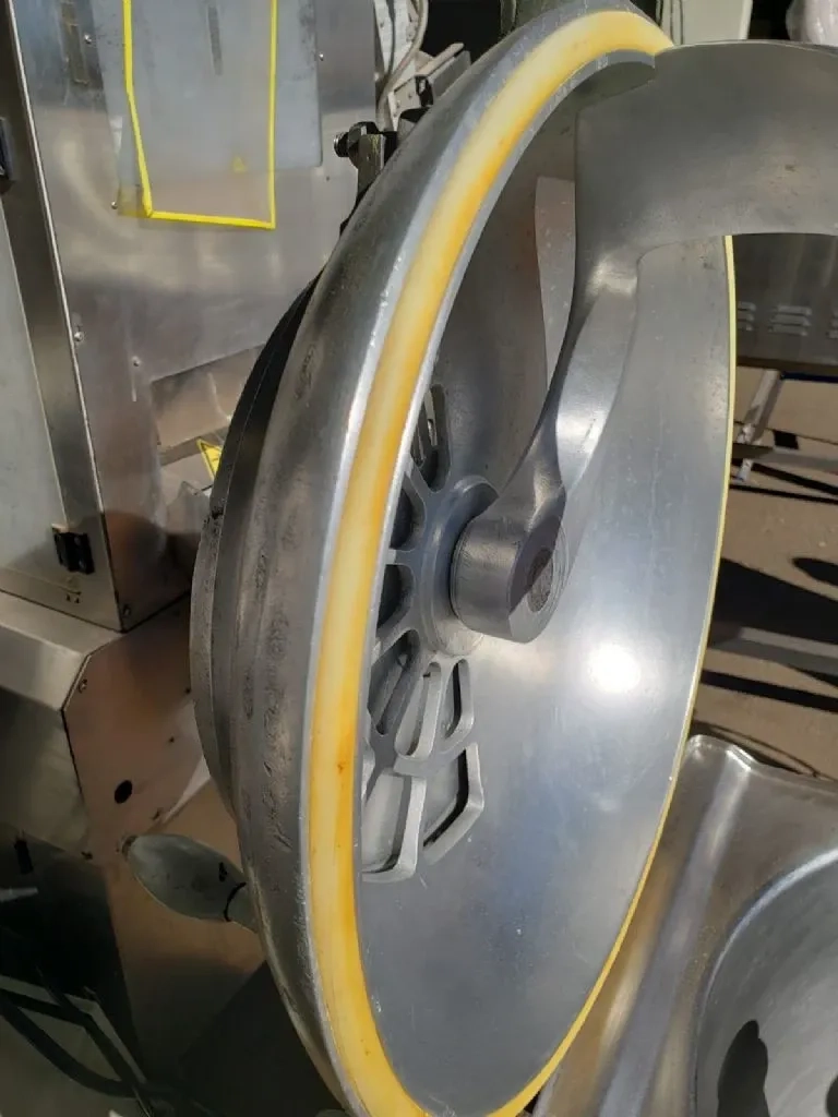 processador-de-alimentos-em-aco-inox-geiger-capacidade-40-litros