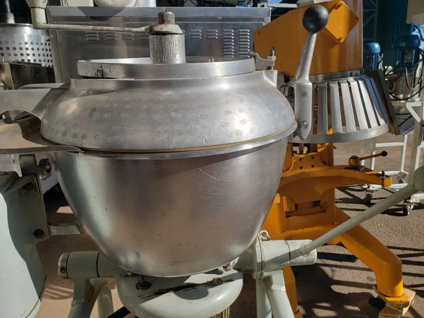 processador-de-alimentos-em-aco-inox-geiger-capacidade-40-litros