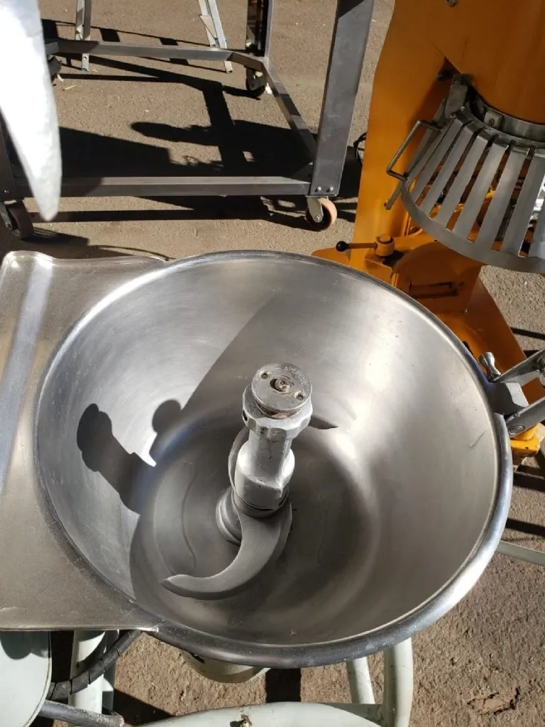 processador-de-alimentos-em-aco-inox-geiger-capacidade-40-litros