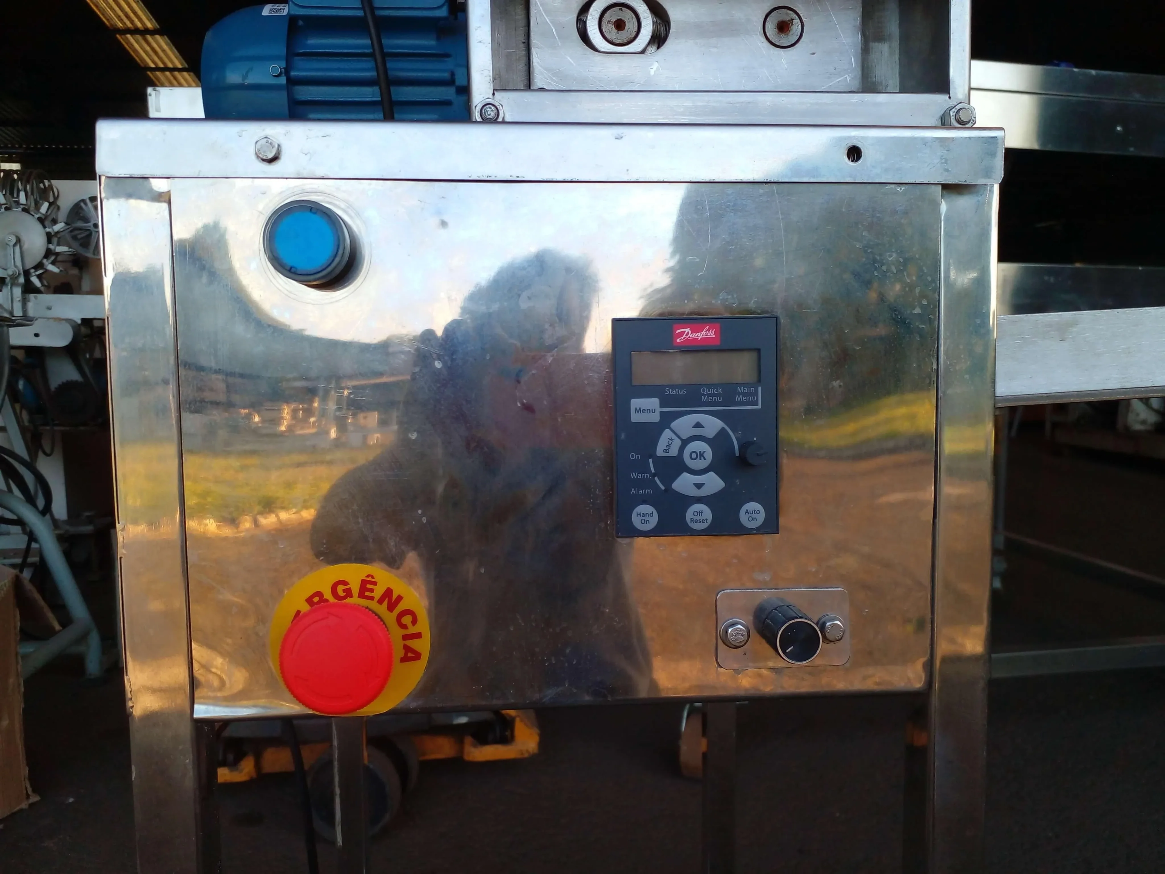 formadora-recheadora-de-pastel-e-ravioli-120-kg-h-marca-indiana