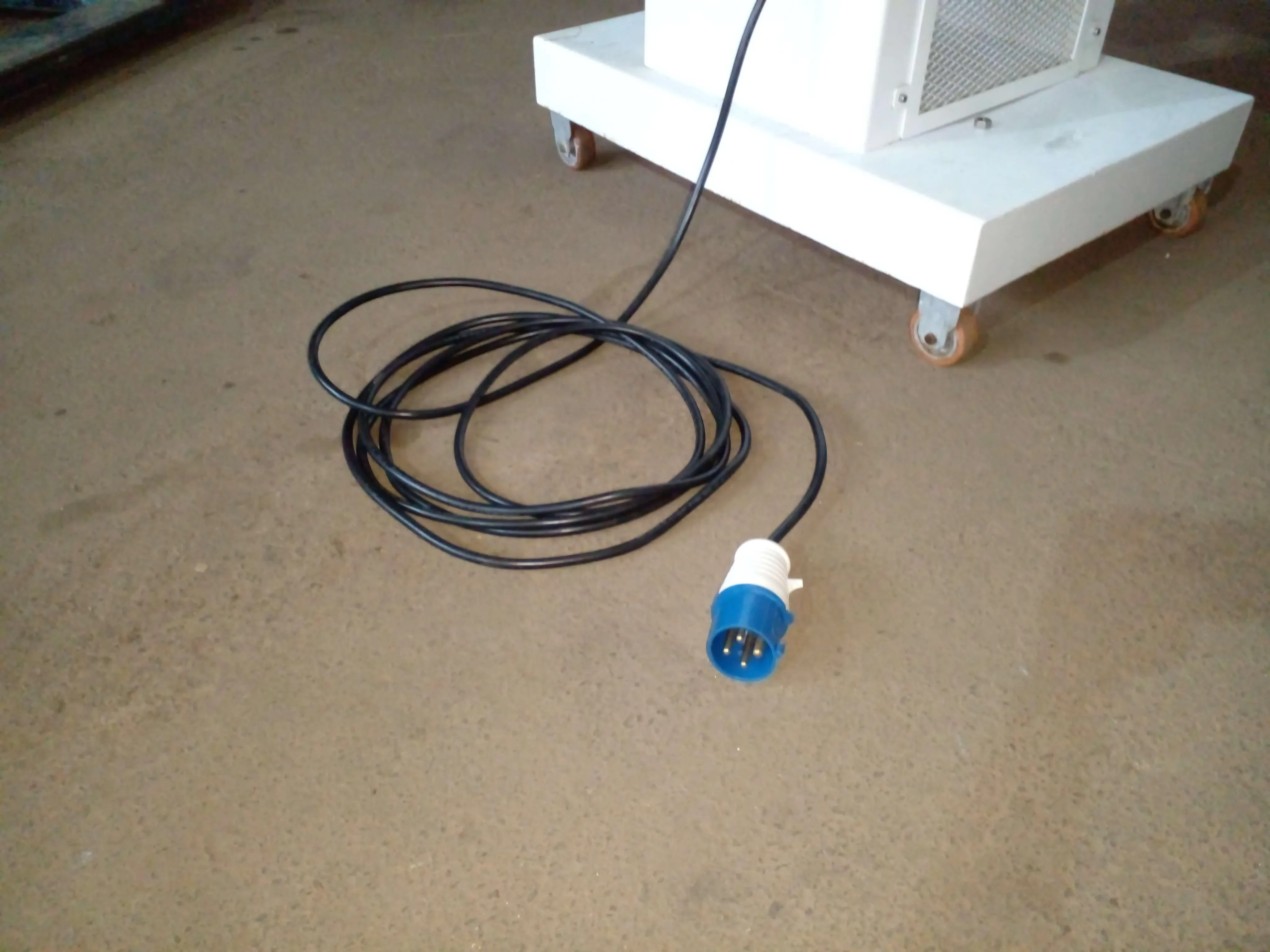 centrifuga-para-ovos-de-chocolate-8-livros