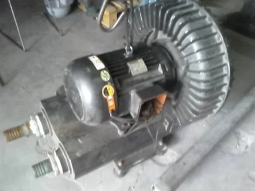 bomba-de-vacuo-marca-rietschle-seminova