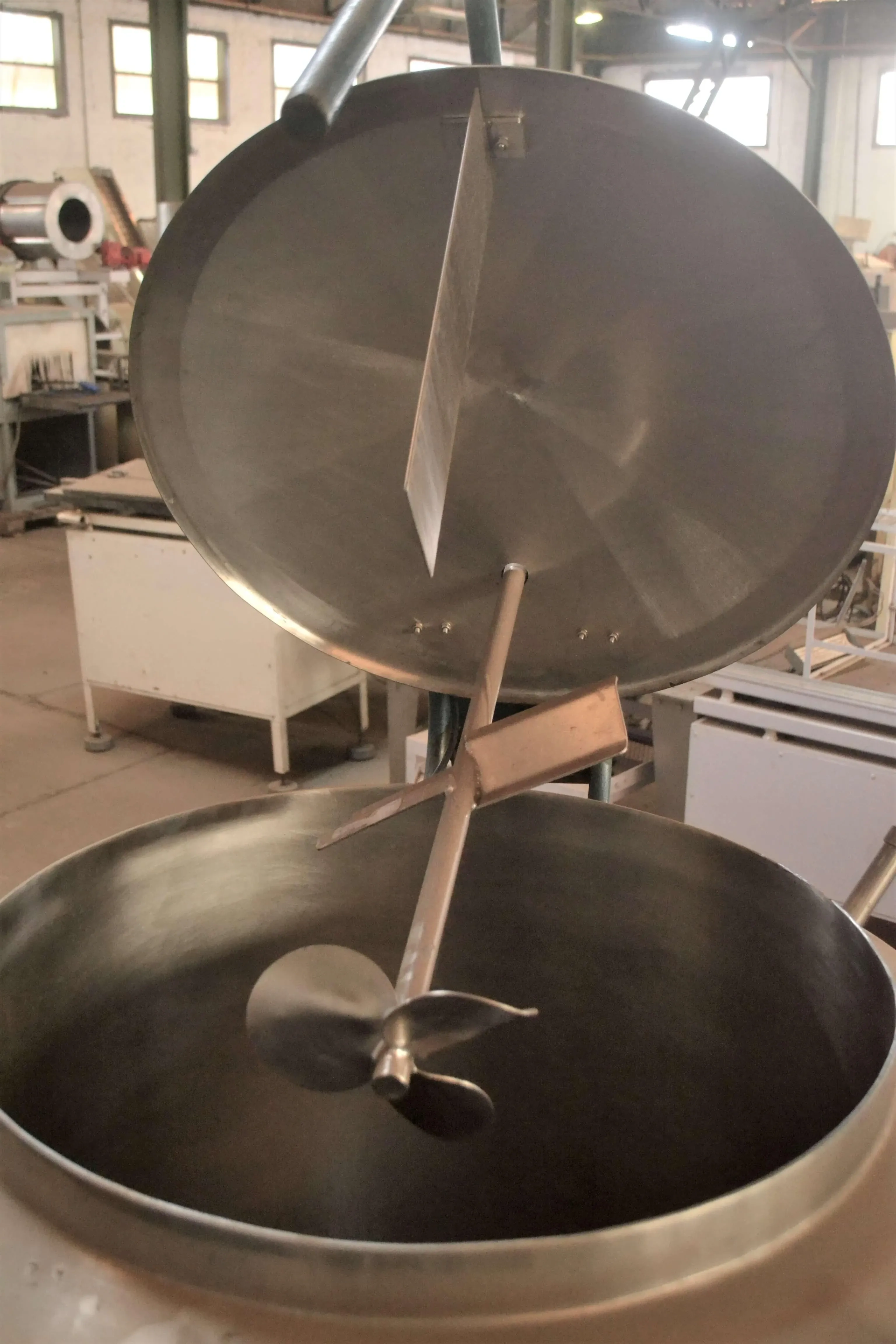 tanque-encamisado-autonomo-em-aco-inox-capacidade-300-l