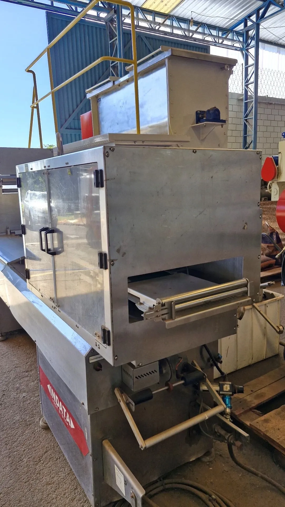 termoformadora-marca-indata