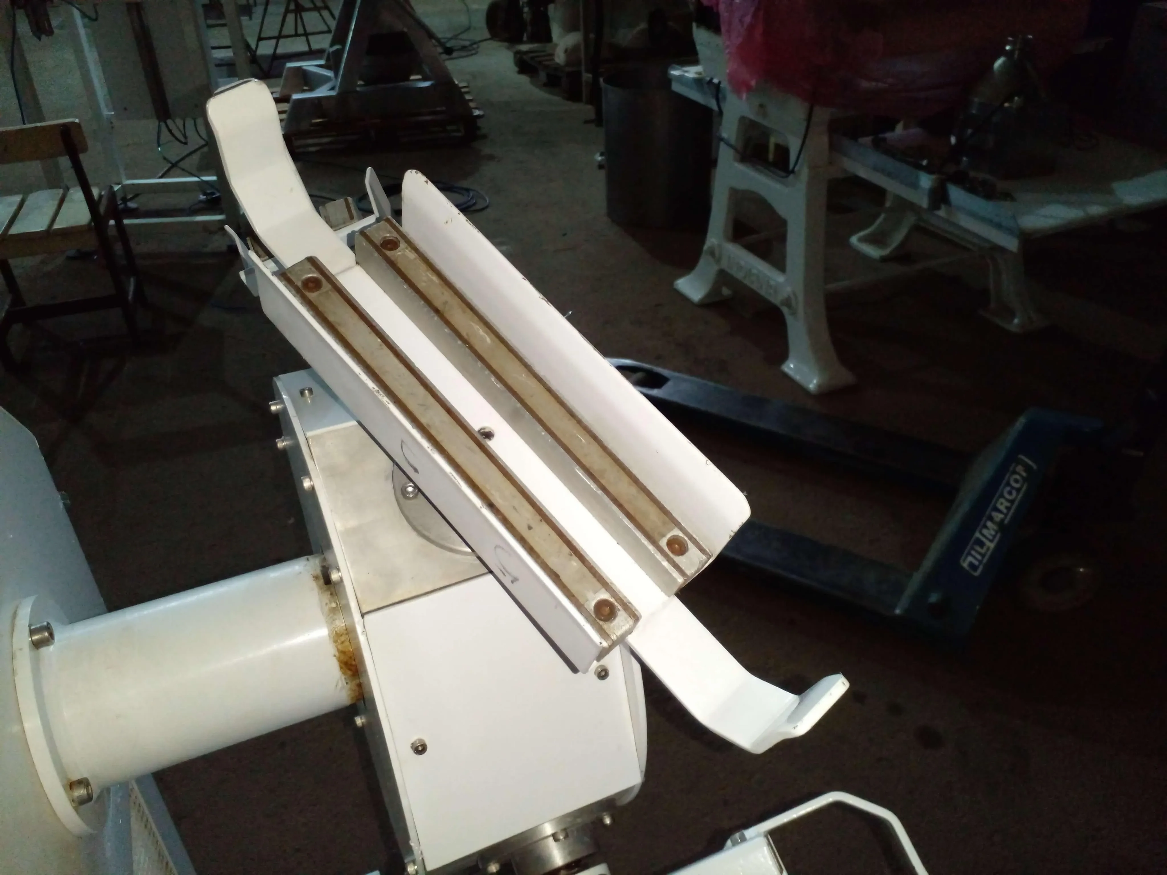 centrifuga-para-ovos-de-chocolate-8-livros