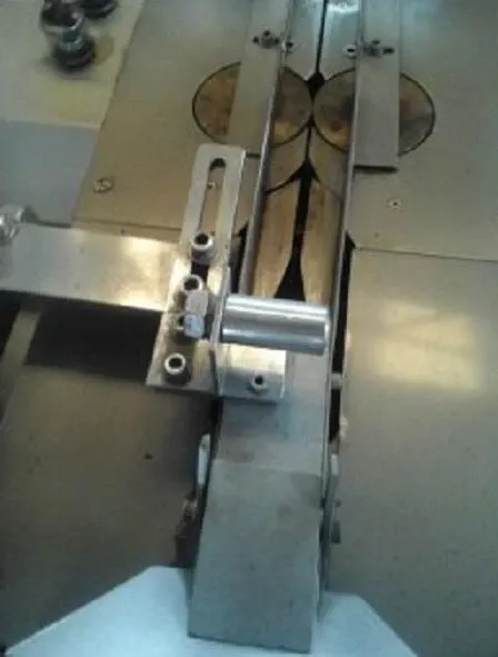 embaladora-flowpack-jinhong-modelo-jh-880