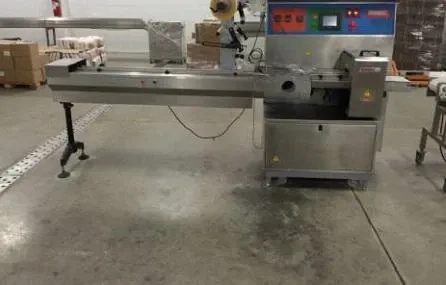 embaladora-flowpack-marca-tecnomecal-modelo-alfa-300