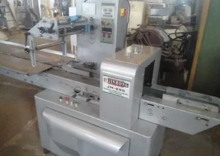 embaladora-flowpack-jinhong-modelo-jh-880