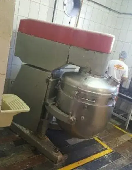 batedeira-planetaria-de-500-litros