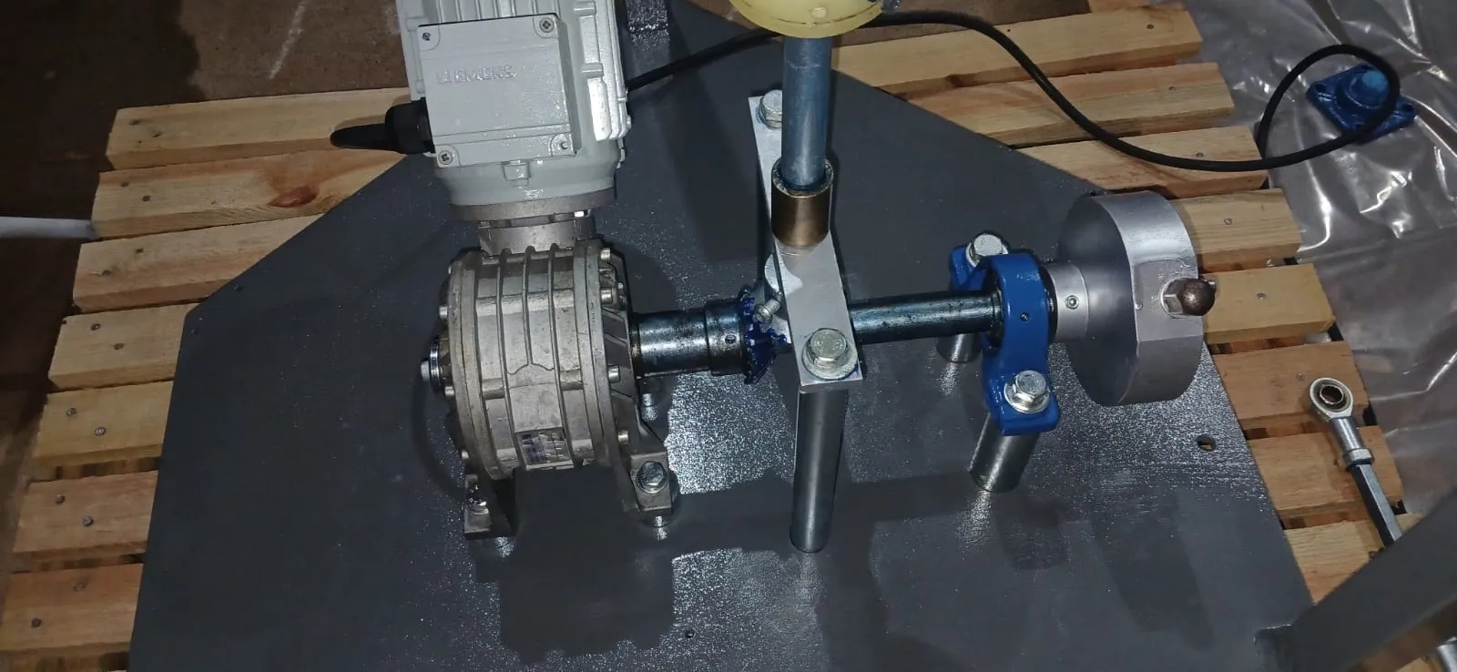 envasadora-rotativa-para-frascos-marca-nelpas