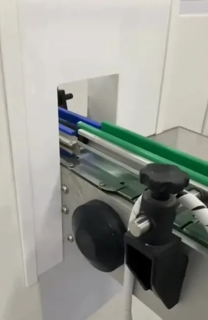 envasadora-rotativa-para-frascos-marca-nelpas