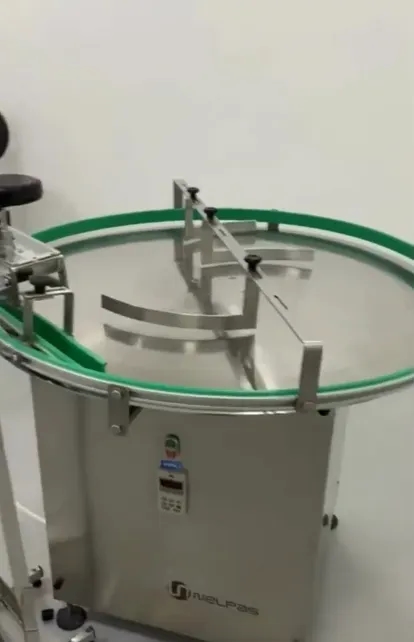 envasadora-rotativa-para-frascos-marca-nelpas