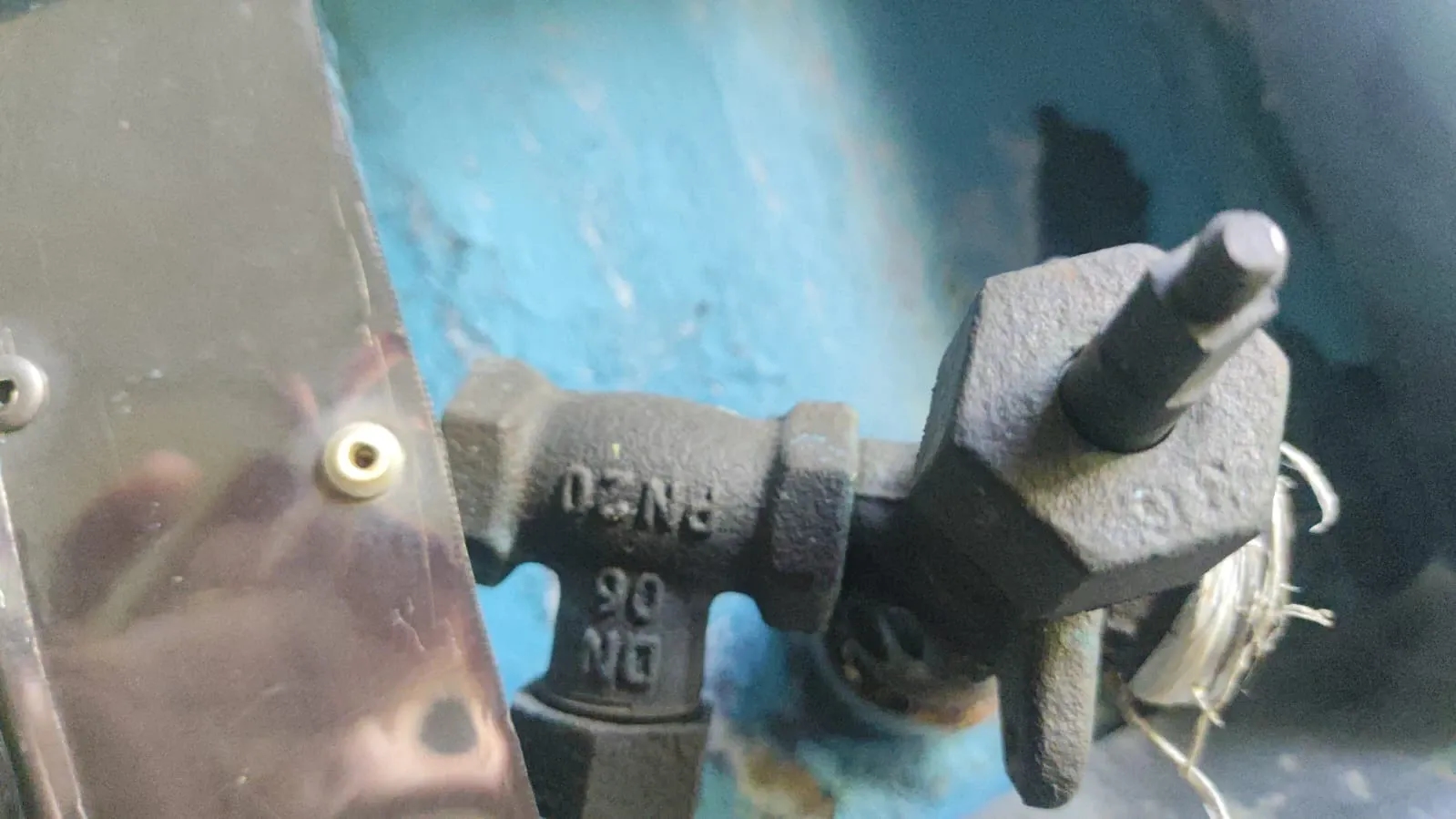 sistema-para-bombeamento-bomba-reservatorio-de-condensado-em-aco-inox