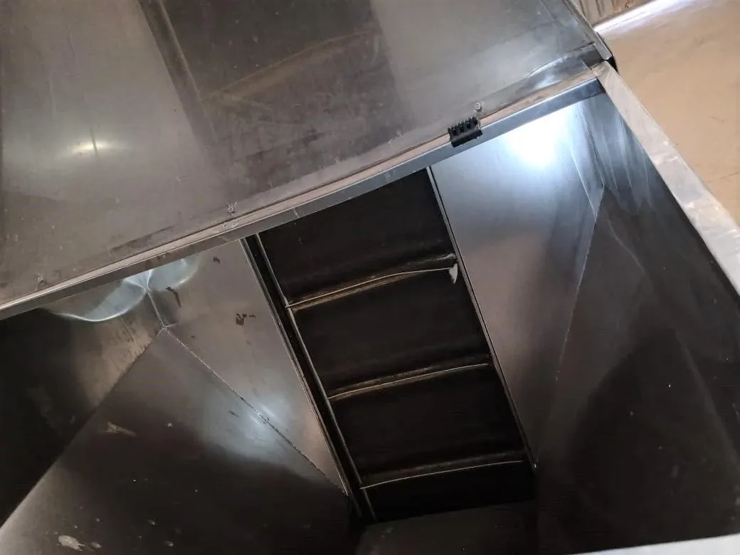 posicionador-de-frascos-com-pulmao-tipo-girafa-marca-imsb