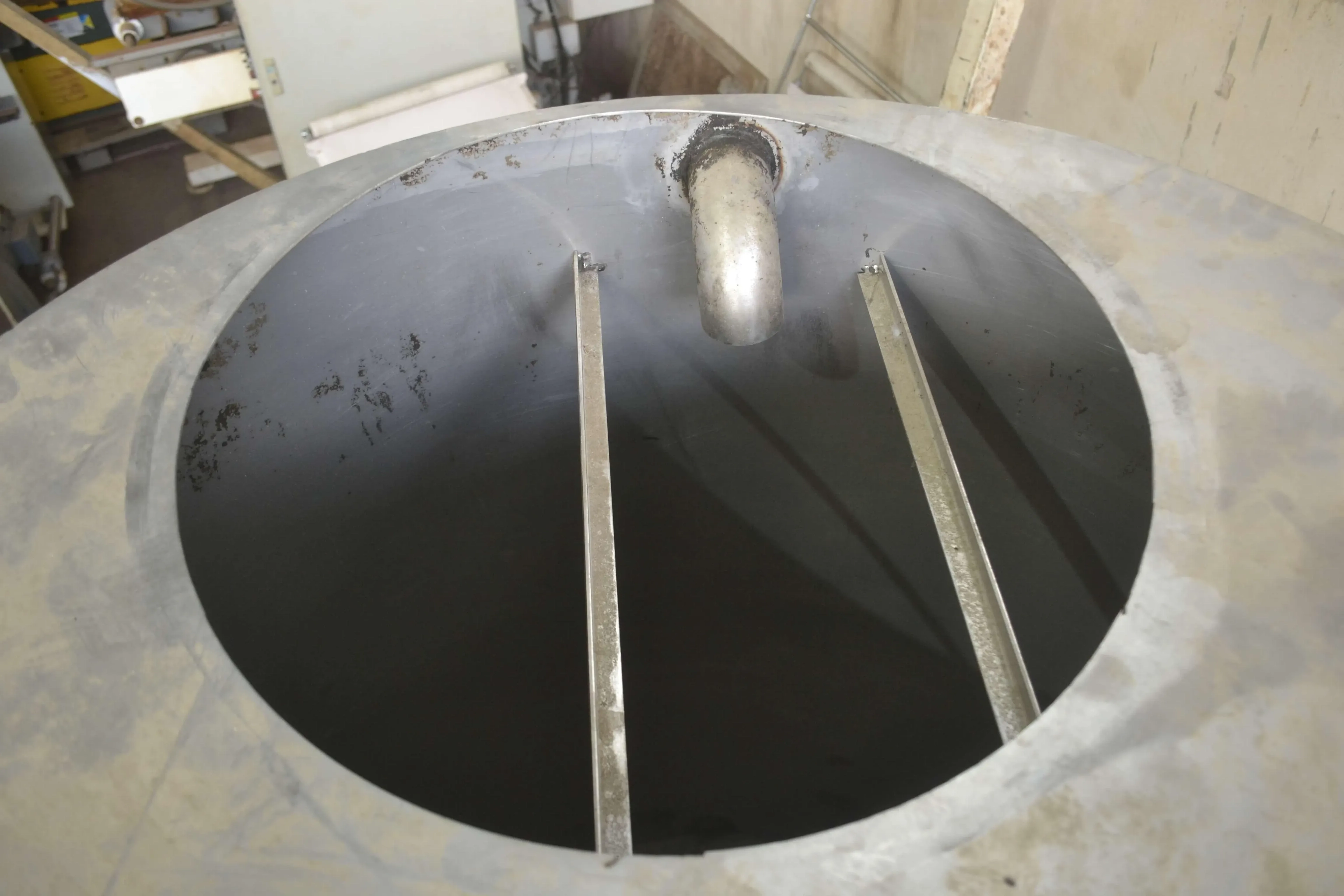 tanque-reservatorio-encamisado-em-aco-inox-capacidade-900-litros