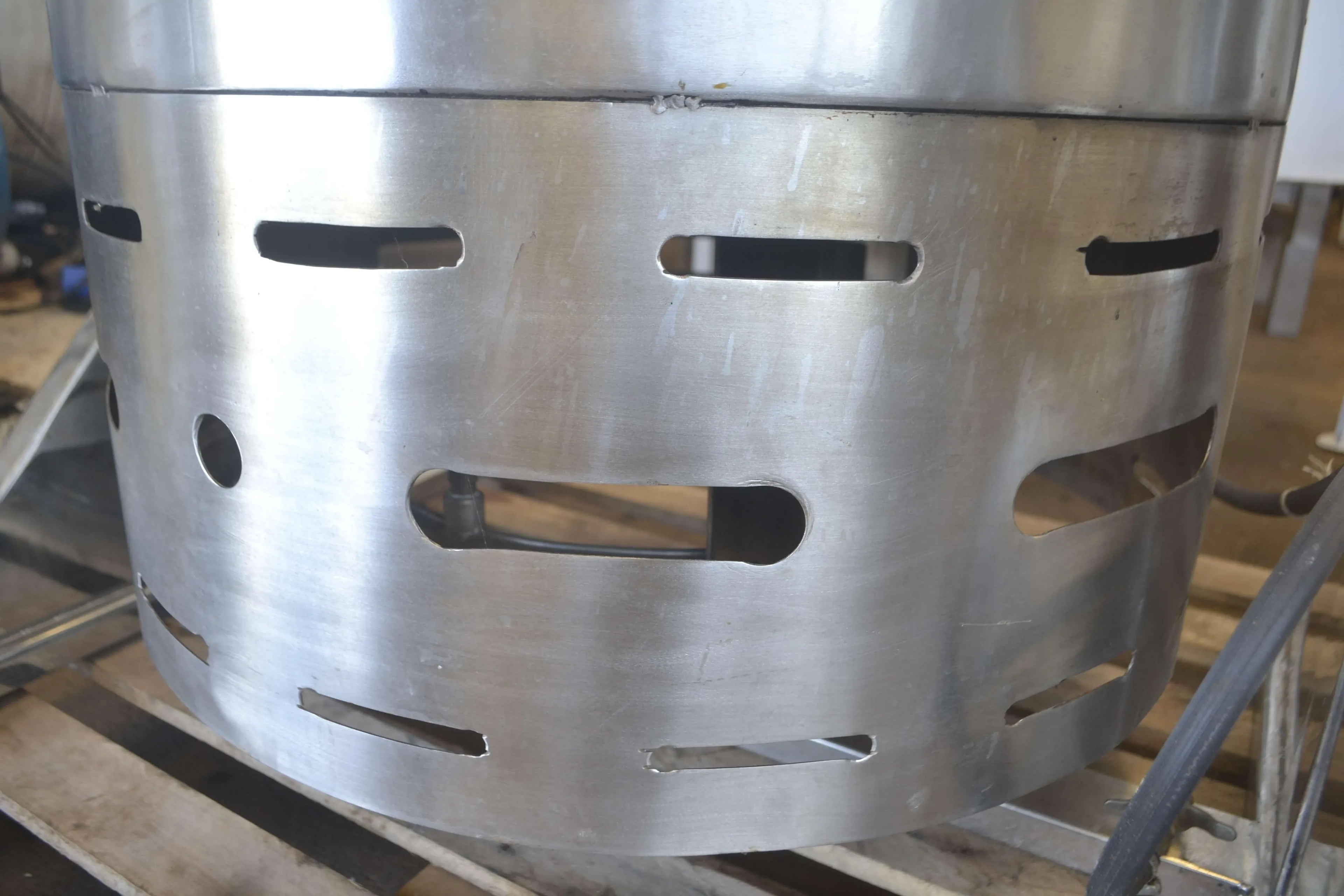 tacho-a-gas-capacidade-200-litros-marca-mundinox