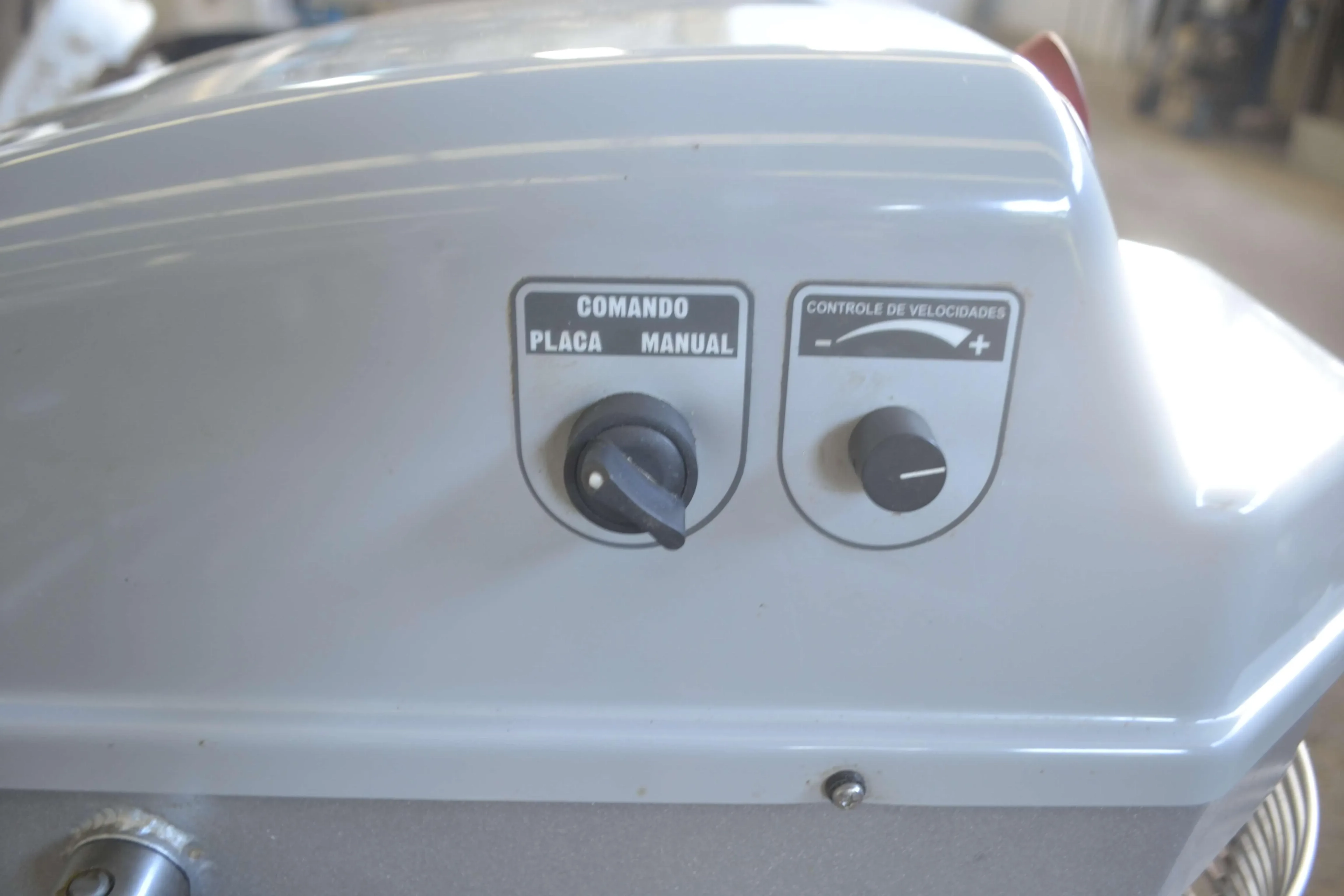 batedeira-planetaria-18-litros-marca-pratica-klimaquip