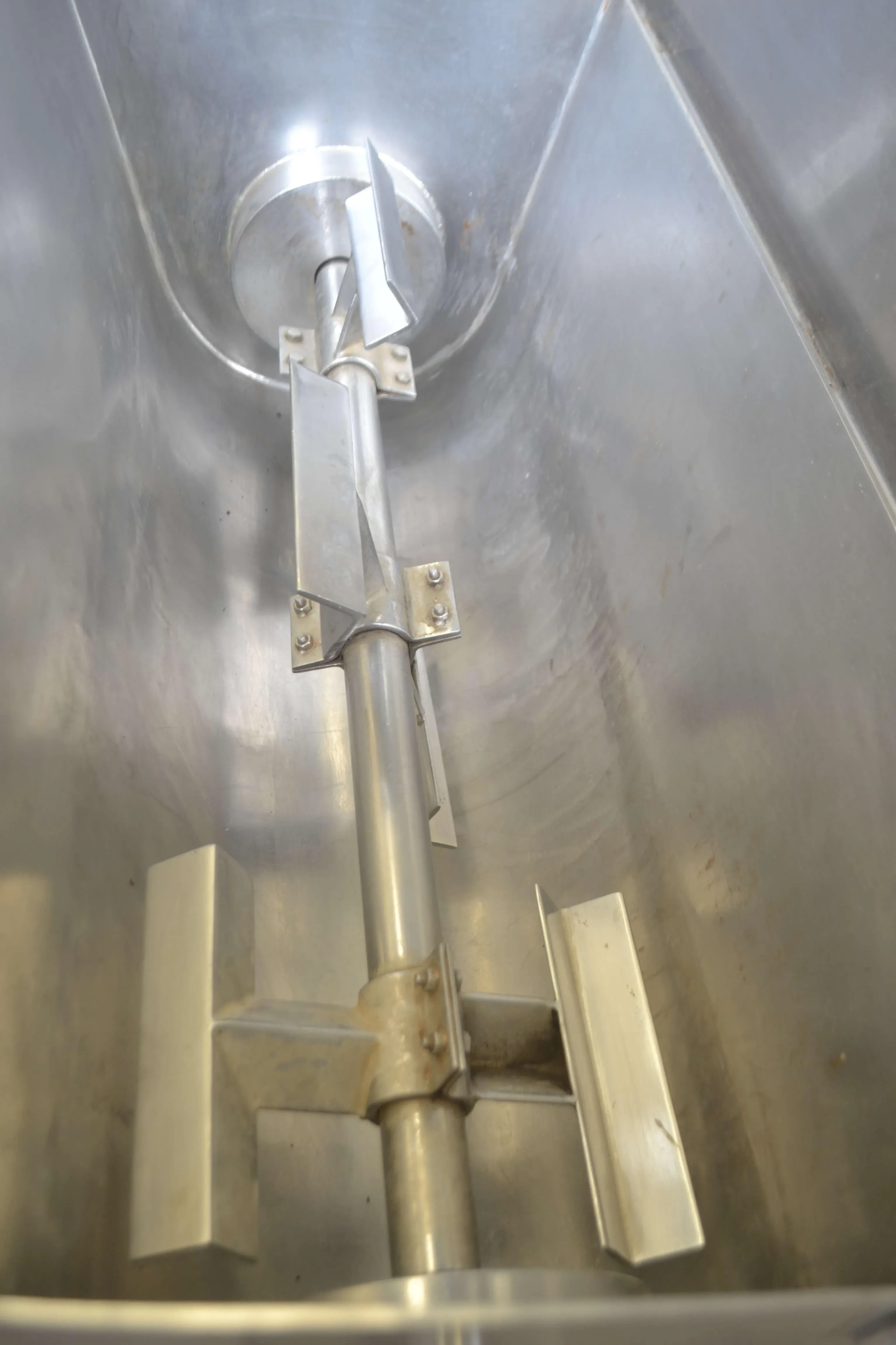 misturador-encamisado-em-aco-inox-capacidade-aproximada-100-litros